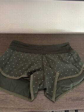 Lululemon Speed Up Olive Green Active Running Shorts With Reflective Dots